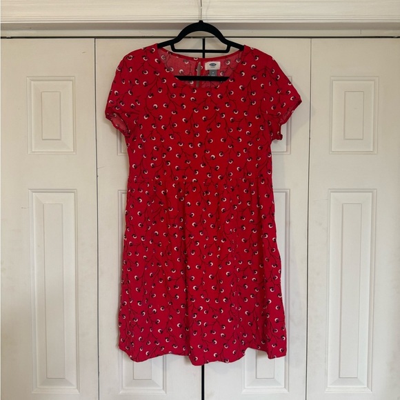 Old Navy Dresses & Skirts - Old Navy Women’s Red Floral Swing Dress Short Sleeve Rayon Dress Size Medium